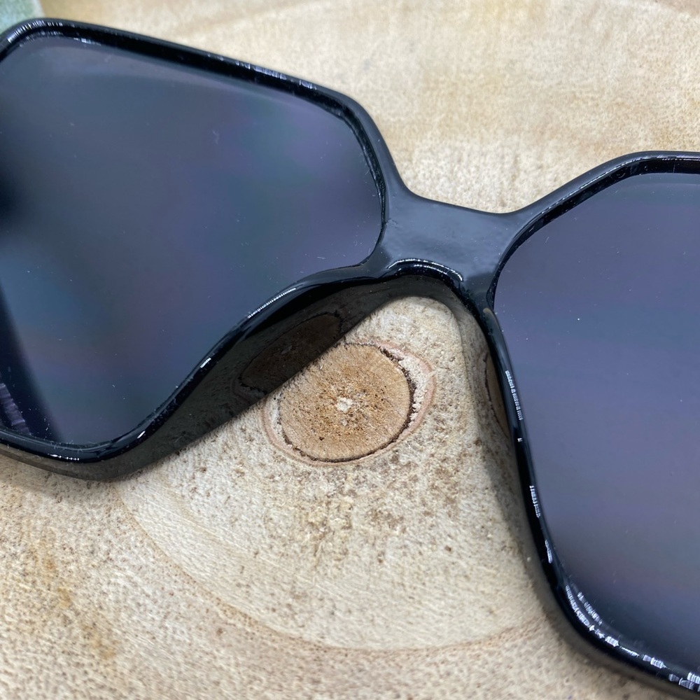 Fashion Sunglasses Black/Black - Picture 9 of 11